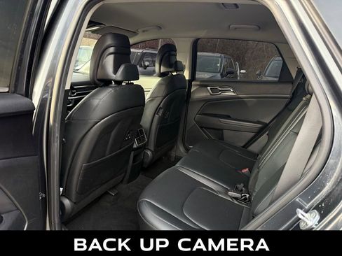 Certified 2023 Kia Sportage EX image 8