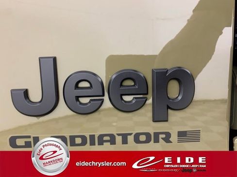 New 2026 Jeep Gladiator Sport image 10