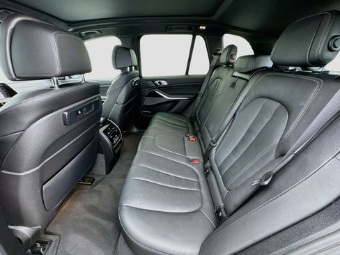 Used 2021 BMW X5 M50i w/ Premium Package AWD/4WD image 16