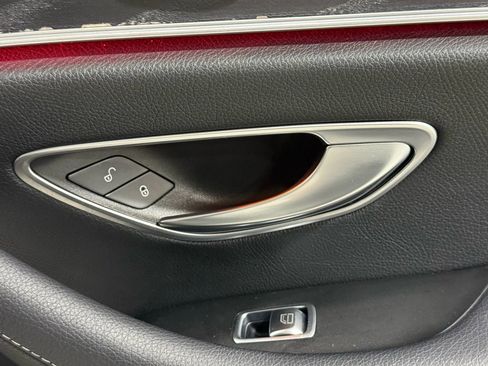 Used 2019 Mercedes-Benz E 300 4MATIC w/ Premium 1 Package image 56