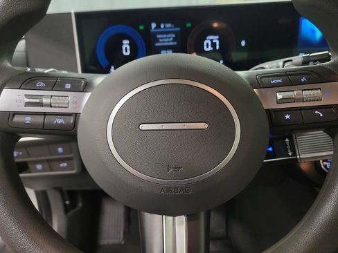 Used 2025 Hyundai Sonata SEL FWD image 24