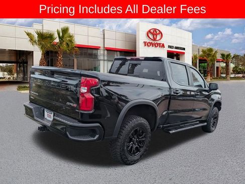 Used 2025 Chevrolet Silverado 1500 ZR2 AWD/4WD image 4