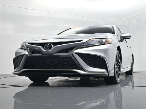 Used 2024 Toyota Camry XSE FWD image 45