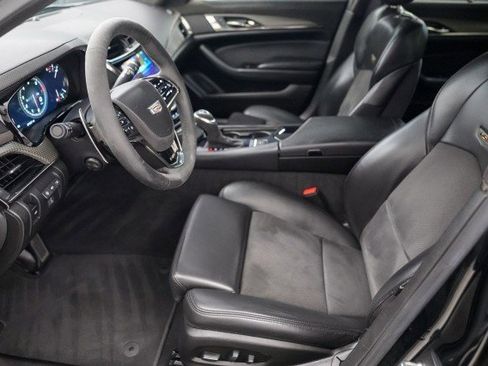 Used 2017 Cadillac CTS V w/ Luxury Package image 30