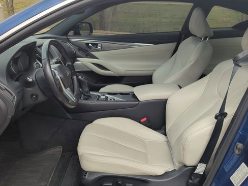 Used 2018 INFINITI Q60 3.0t Luxe w/ Sensory Package 3.0T Luxe image 16