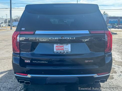 Used 2025 GMC Yukon Denali image 6