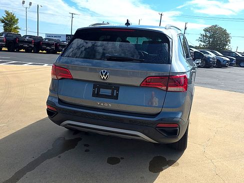 Used 2022 Volkswagen Taos S w/ IQ Drive S Package FWD image 17