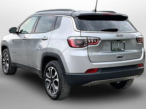 Used 2024 Jeep Compass Limited AWD/4WD image 12