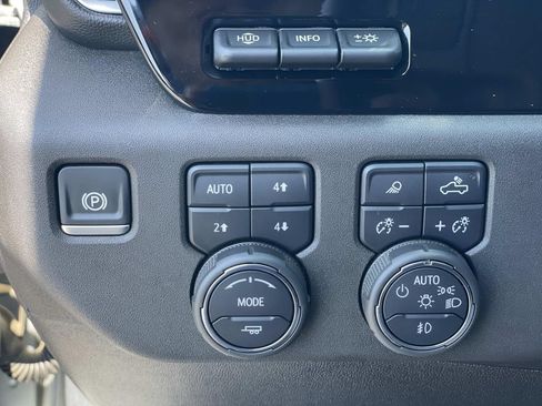 Used 2024 Chevrolet Silverado 2500 LTZ w/ LTZ Plus Package AWD/4WD image 16