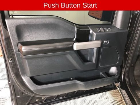 Used 2019 Ford F150 Platinum w/ Equipment Group 701A Luxury AWD/4WD image 10
