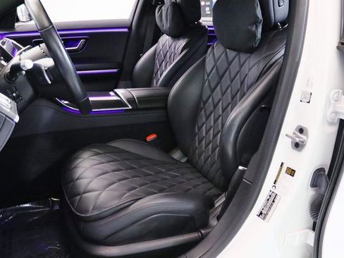 Used 2023 Mercedes-Benz S 580 4MATIC Sedan w/ AMG Line image 22
