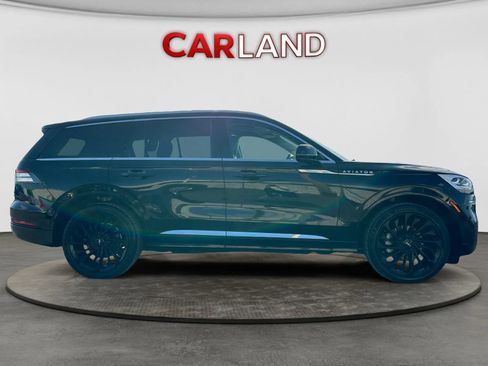 Used 2021 Lincoln Aviator Reserve w/ Equipment Group 210A AWD/4WD image 7