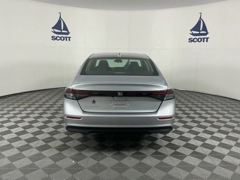 Used 2024 Honda Accord LX image 5