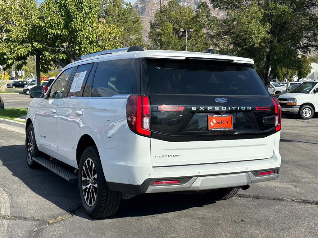 Certified 2025 Ford Expedition Platinum AWD/4WD image 13