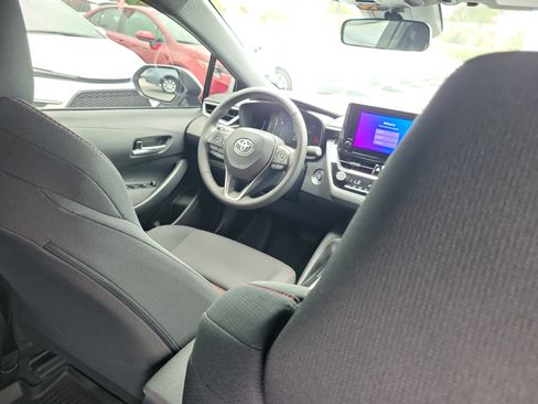 Used 2026 Toyota Corolla SE FWD image 14