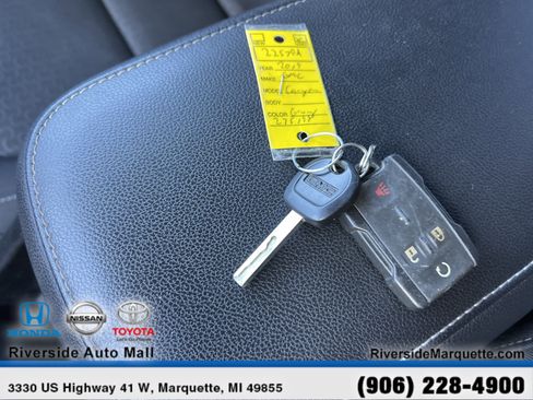 Used 2019 GMC Canyon SLE image 26