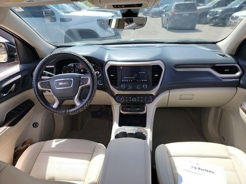 Used 2023 GMC Acadia Denali w/ Denali Ultimate Package image 8