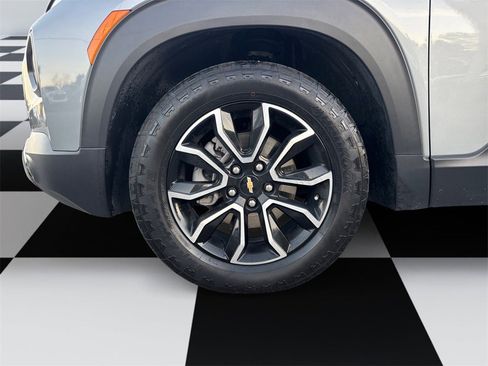 Certified 2023 Chevrolet TrailBlazer ACTIV w/ Convenience Package image 14