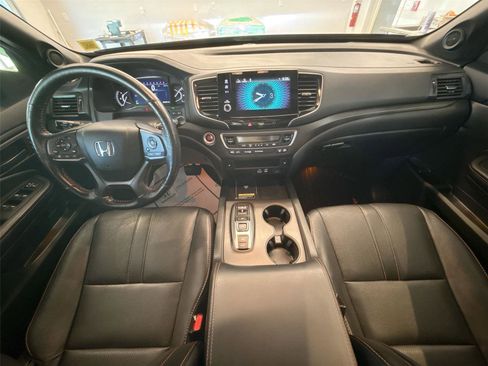 Used 2024 Honda Passport TrailSport image 22