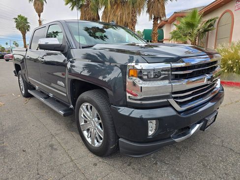 Used 2018 Chevrolet Silverado 1500 High Country RWD image 1