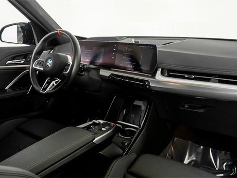 Used 2025 BMW X1 M35i image 45