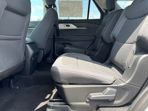New 2026 Ford Explorer Active AWD/4WD image 14