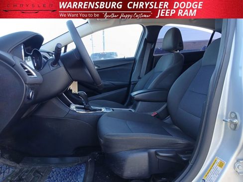 Used 2017 Chevrolet Cruze LS image 12