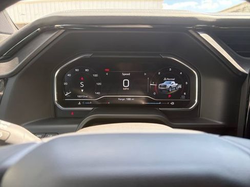 Used 2024 GMC Sierra 1500 AT4X AWD/4WD image 9