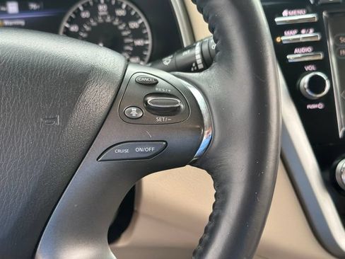 Used 2020 Nissan Murano Platinum FWD image 32