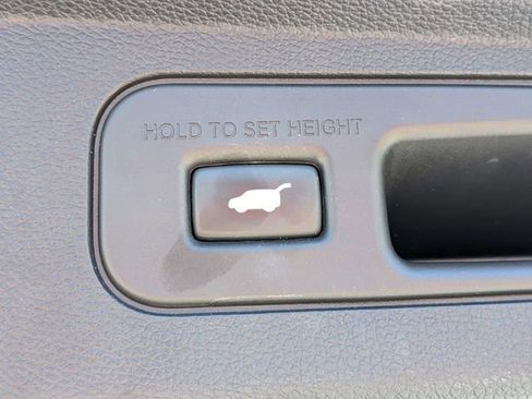 Used 2018 Honda Odyssey Touring image 11