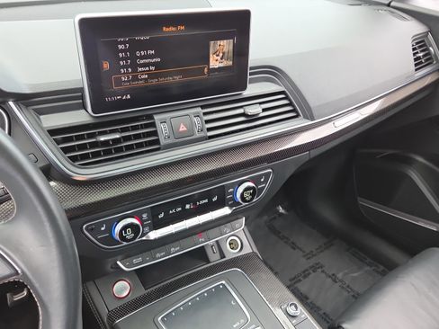 Used 2020 Audi SQ5 Premium Plus w/ Premium Plus Package AWD/4WD image 27
