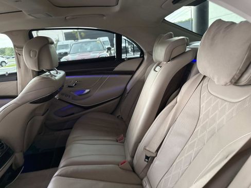 Used 2017 Mercedes-Benz S 550 4MATIC Sedan image 14