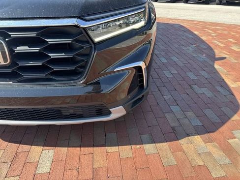 Used 2023 Honda Pilot EX-L image 24