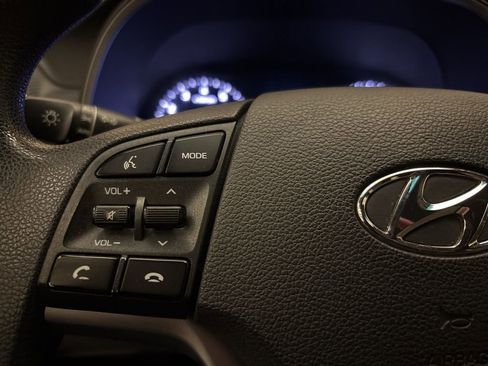 Used 2019 Hyundai Tucson Value image 16