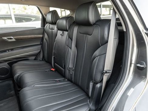 Used 2024 Genesis GV80 3.5T image 13