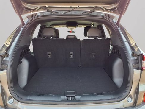 Used 2024 Ford Escape ST-Line w/ Tech Pack #1 AWD/4WD image 10
