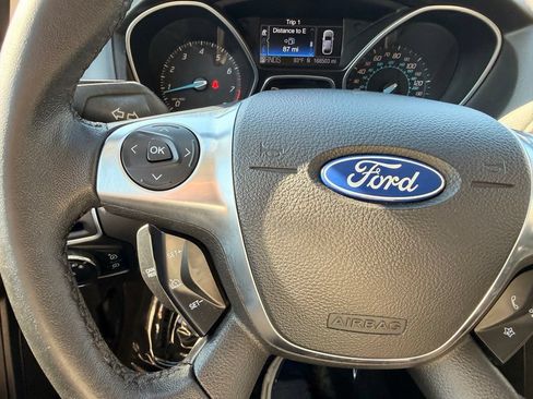 Used 2012 Ford Focus Titanium FWD image 15