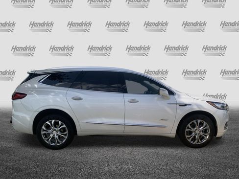 Used 2021 Buick Enclave Avenir w/ Avenir Technology Package FWD image 9