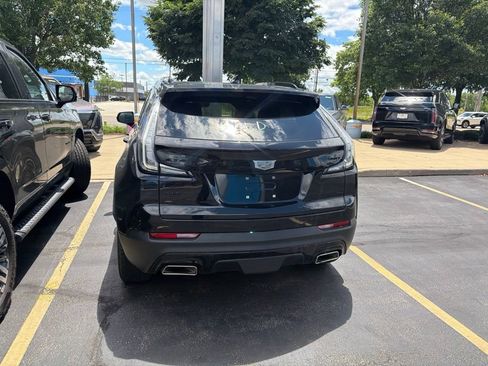 Used 2023 Cadillac XT4 Sport w/ LPO, Onyx Lite Package AWD/4WD image 5