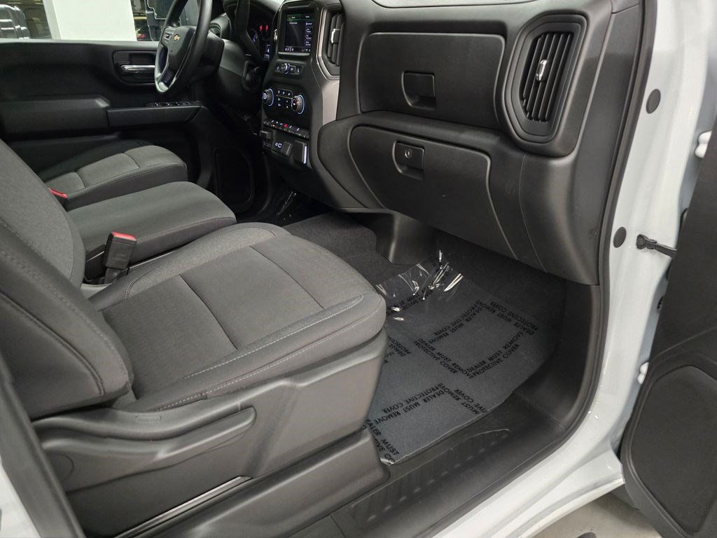 Used 2025 Chevrolet Silverado 2500 Custom w/ Custom Value Package AWD/4WD image 36