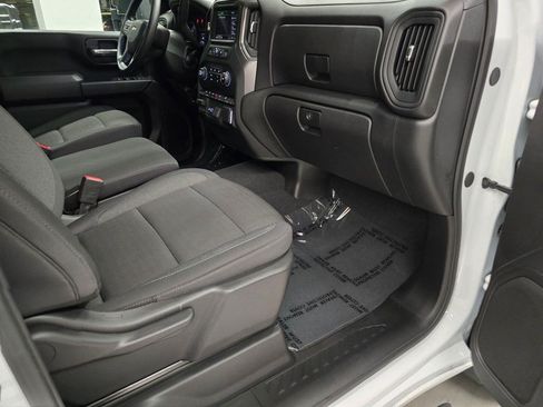 Used 2025 Chevrolet Silverado 2500 Custom w/ Custom Value Package AWD/4WD image 36