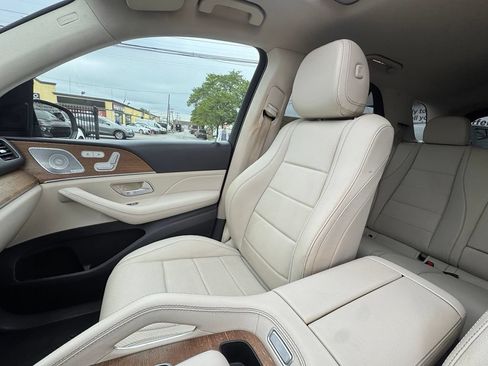 Used 2020 Mercedes-Benz GLE 350 4MATIC w/ Premium Package image 14