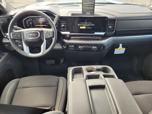 New 2026 GMC Sierra 1500 Elevation image 10
