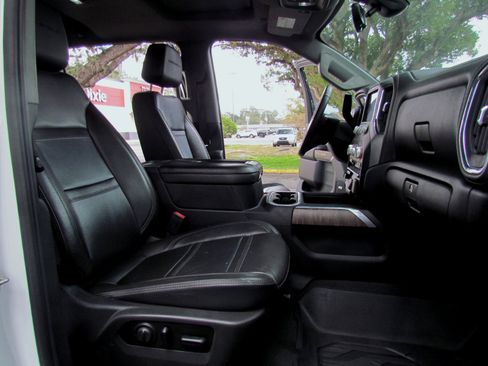 Used 2021 GMC Sierra 3500 Denali w/ Denali Ultimate Package image 26