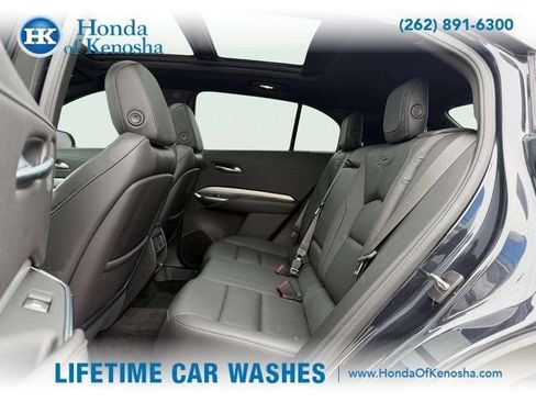 Used 2022 Cadillac XT4 Premium Luxury image 21