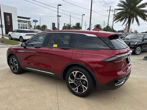 Used 2024 Lincoln Nautilus Premier w/ Equipment Group 102A AWD/4WD image 7