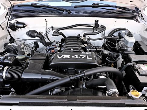 Used 2006 Toyota Tundra SR5 w/ All Weather Guard Pkg image 49