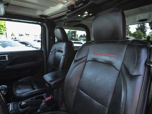 Used 2020 Jeep Wrangler Rubicon AWD/4WD image 13