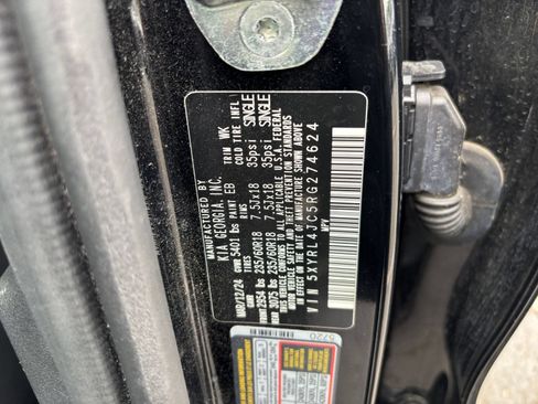 Used 2024 Kia Sorento S FWD image 32