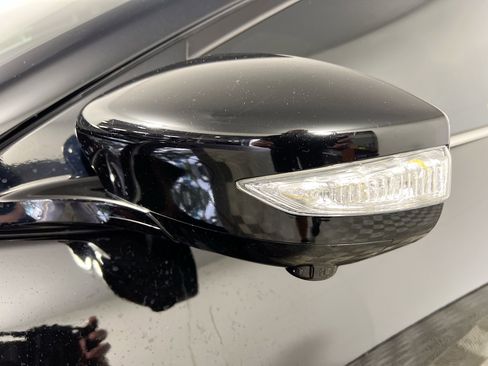 Used 2019 Nissan Maxima SR w/ Premium Package image 13